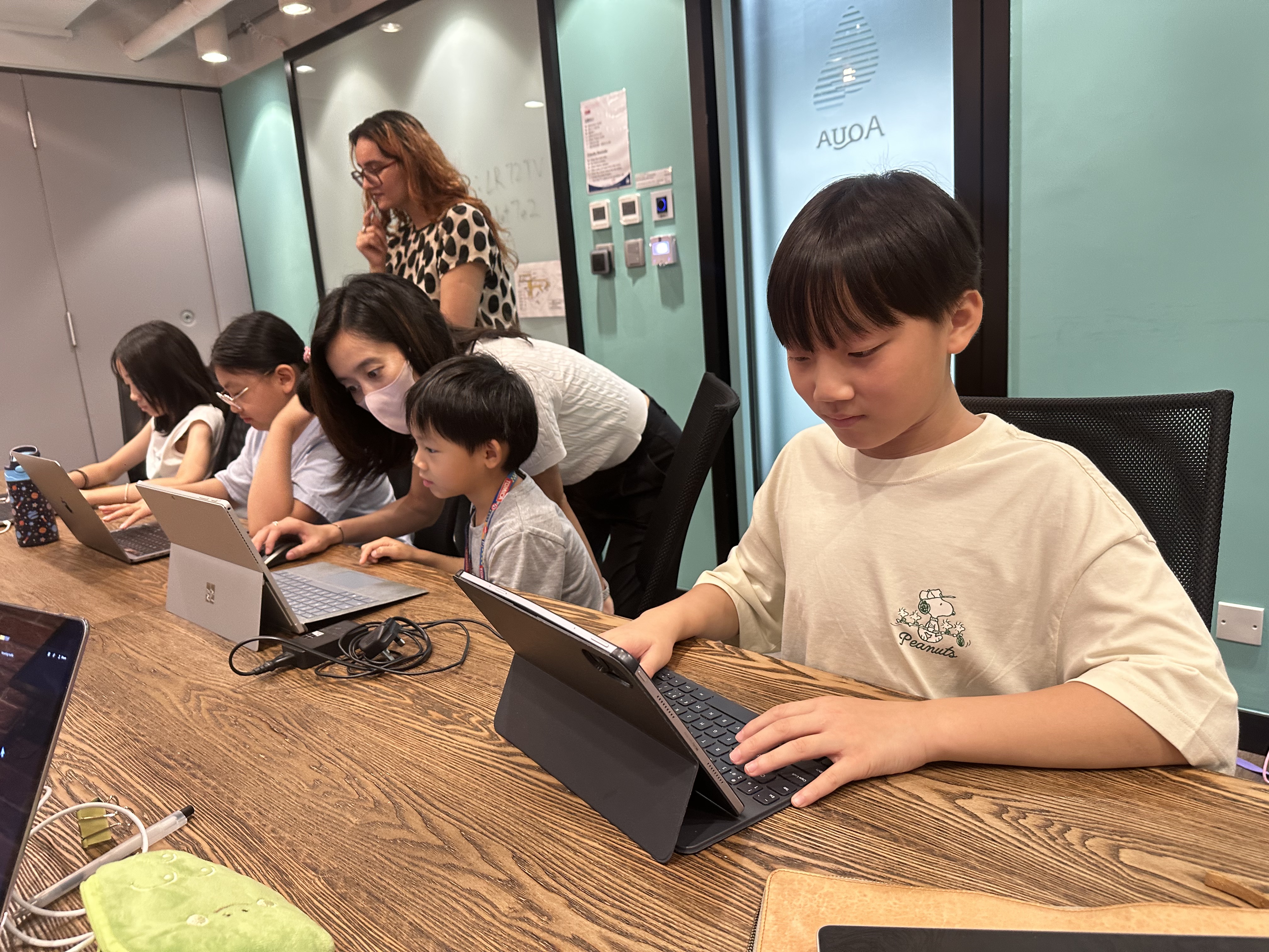 Students learning AI 2